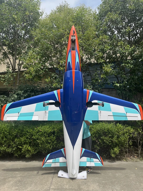 Shark — 3.4 m photo 21